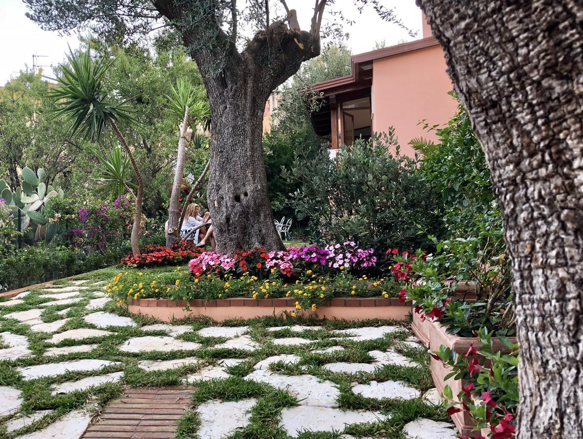 Отель La Casa Di Paolo Casa Di Charme Марина-ди-Камерота Экстерьер фото