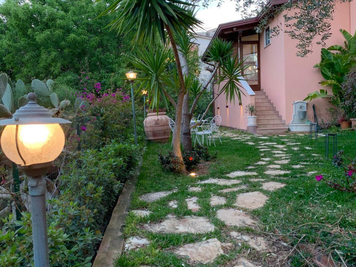 Отель La Casa Di Paolo Casa Di Charme Марина-ди-Камерота Экстерьер фото